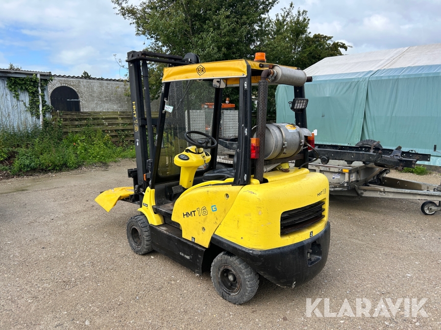 Gas truck HMT G1633