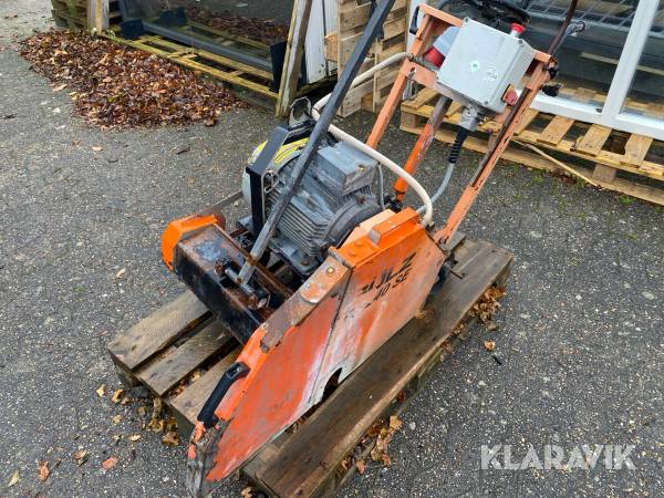 Gulvskæremaskine Gölz FS 240 SE