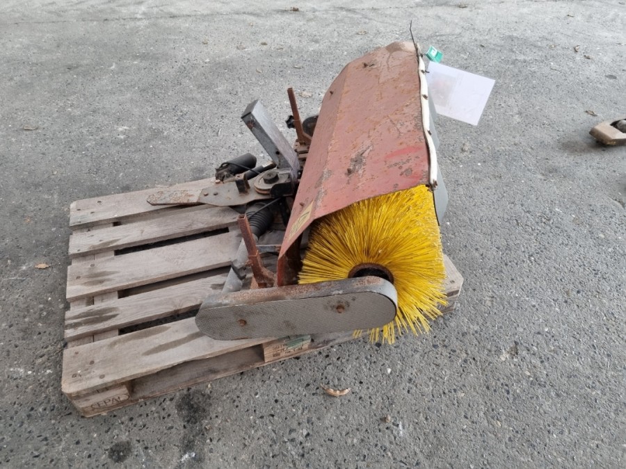 Husqvarna /Jonsered kost