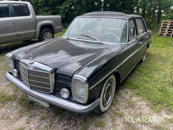 Veteranbil Mercedes-Benz 200