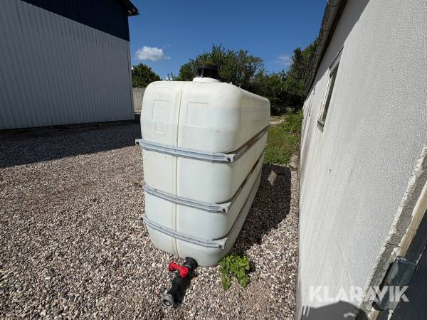 Tank ( vand)