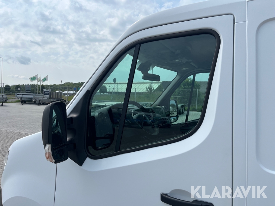 Varebil Nissan NV400 2,3 DCI 145