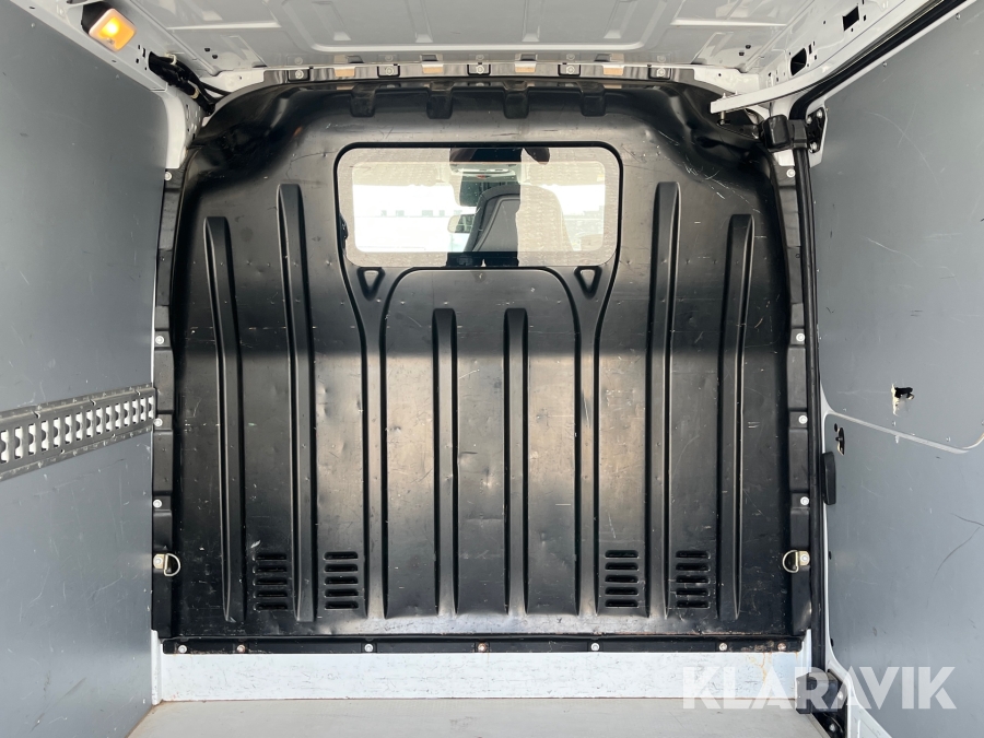 Varebil Nissan NV400 2,3 DCI 145