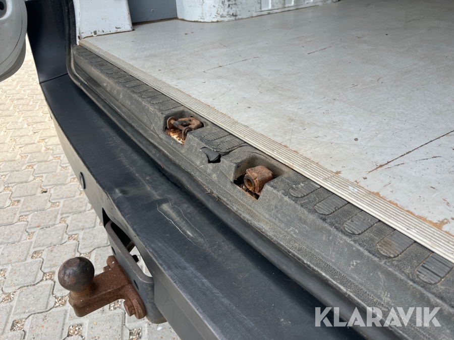 Varebil Nissan NV400 2,3 DCI 145
