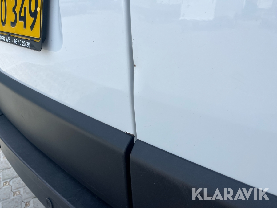 Varebil Nissan NV400 2,3 DCI 145