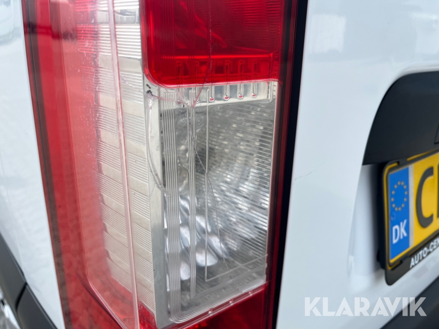 Varebil Nissan NV400 2,3 DCI 145