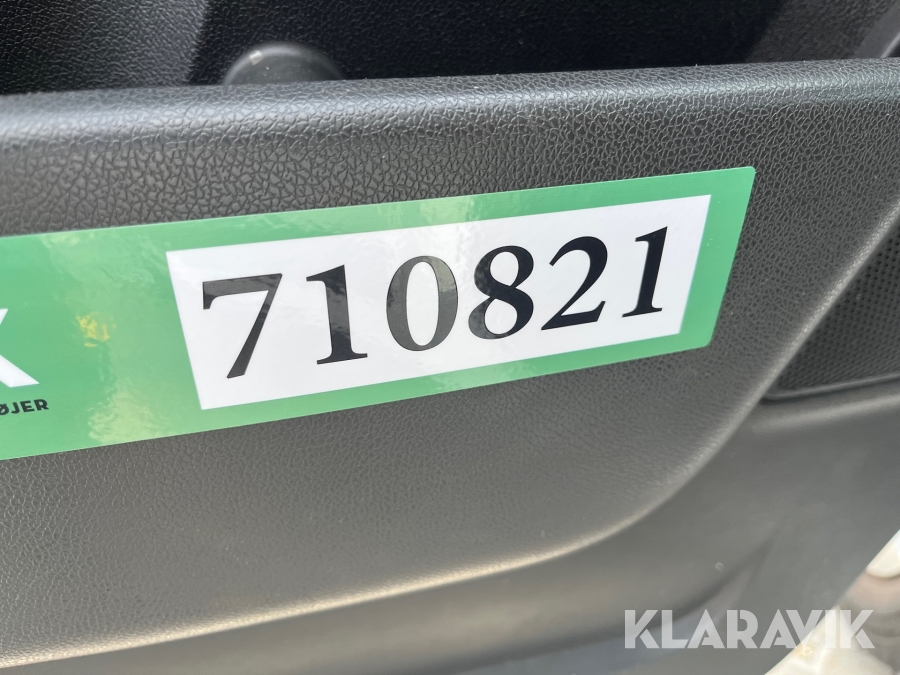 Varebil Nissan NV400 2,3 DCI 145