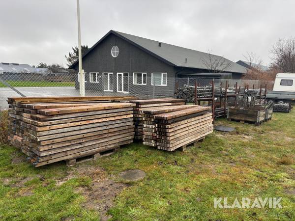 Stillads Haki 300 kvm +