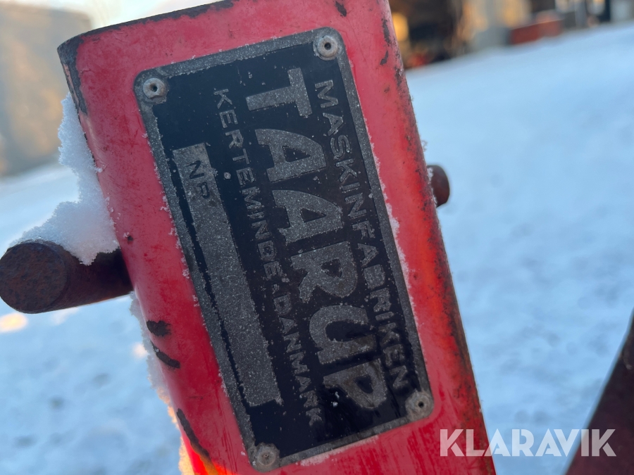 Grønthøster Kverneland Taarup DM 1350
