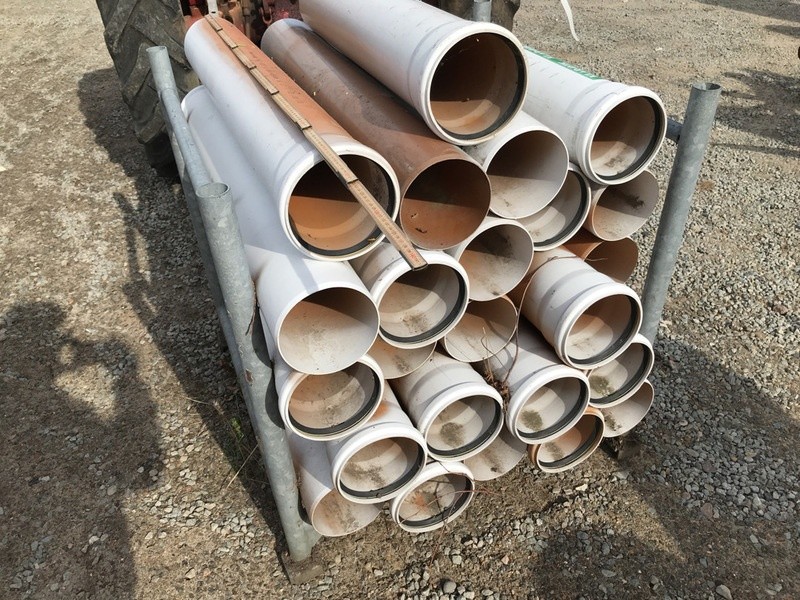 Klaravik Auktioner | PVC kloak rør 160mm og ULTRA PVC 315mm