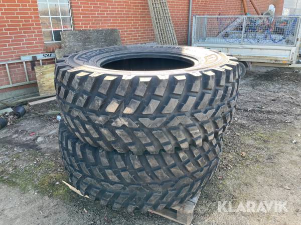 Dæk Nokian TRI 2