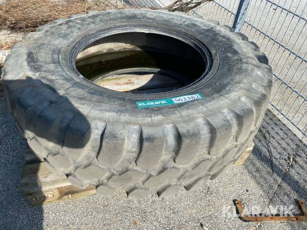 Dæk 440/80 R 28