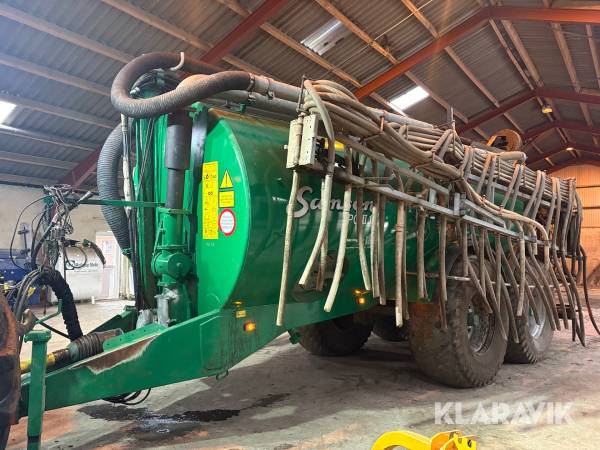 Gyllevogn med spreder Samson PG 18