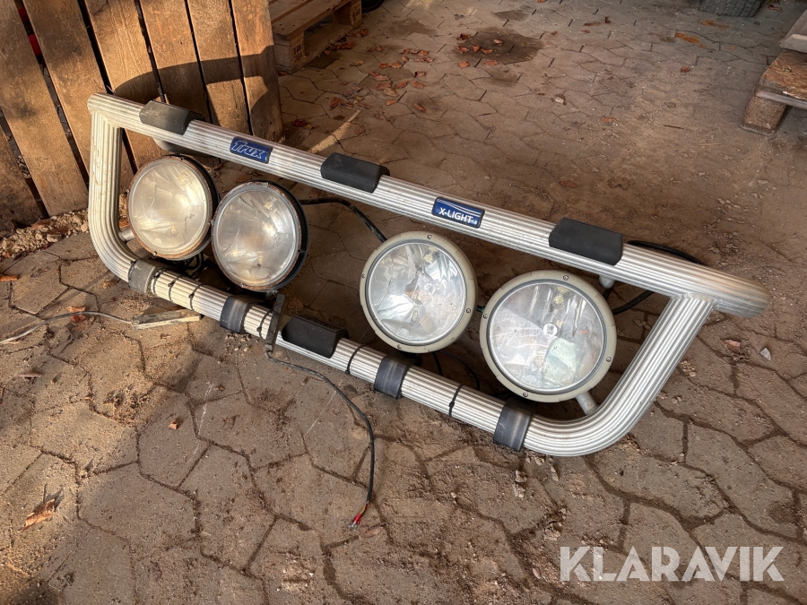 Lygtebom til lastbil Trux