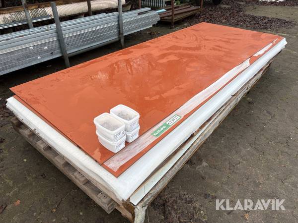 Facadebeklædning Swisspearl 305x119 Teglrød med skruer