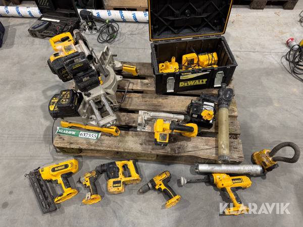 DeWalt Lot