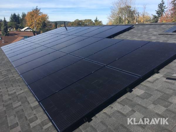 Solcellepaneler Jinko 60 stk.