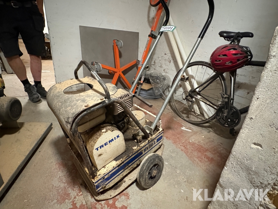 Pladevibrator Tremix Mv60A