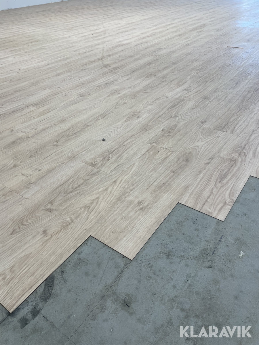 Egetræs vinylgulv 50 m2