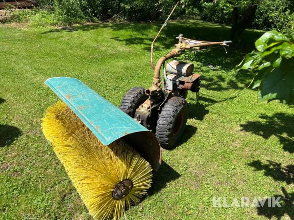 Redskabsbærer Irus U1200