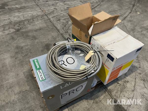 Lot - hængeskåle og slanger