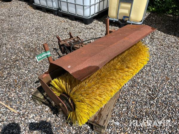 Kost til wheel horse havetraktor