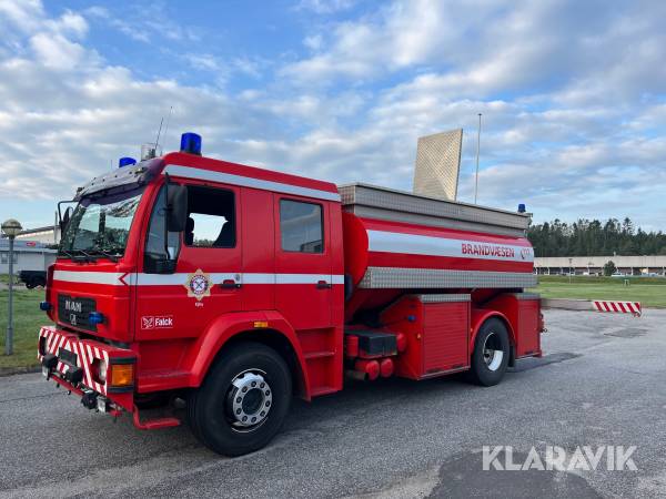 Dobbelt-Kabinetankvogn MAN 18.285