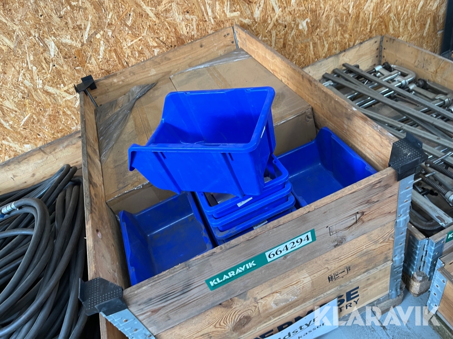 Værksteds kasser 70+ stk