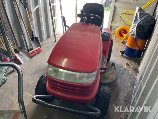 Havetraktor Jonsered LT2117A