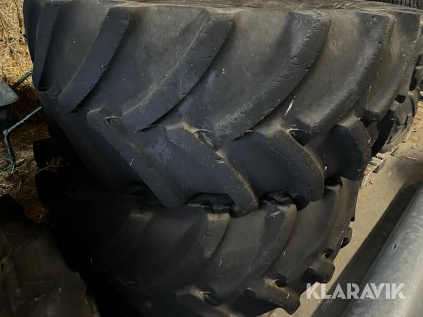 Dæk Goodyear 620/75R30 2 styk 