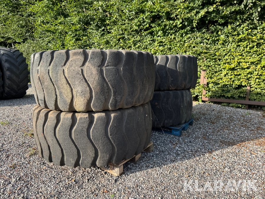 Dæk Good Year Unisteel