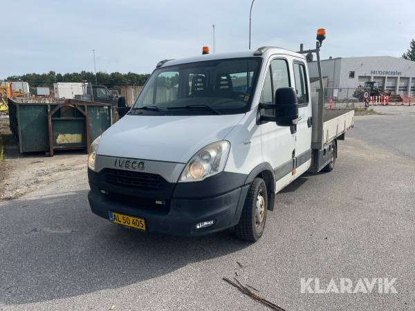 Varebil Iveco Daily 35S D med kran