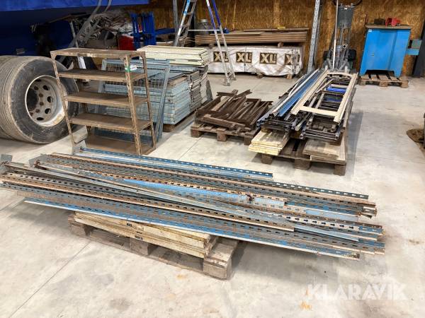 Reol lot assorteret størrelser