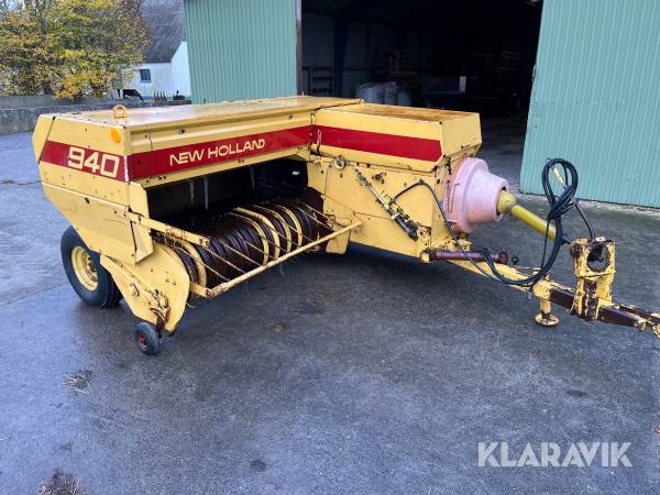 Ballepresser New Holland 940