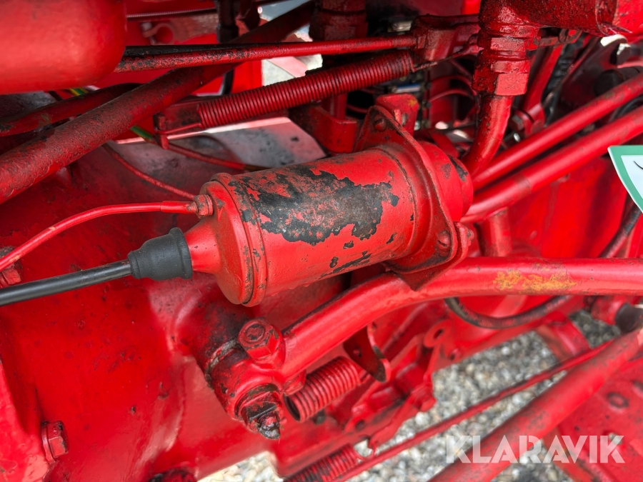 Veteran traktor Volvo BM Krabat 425
