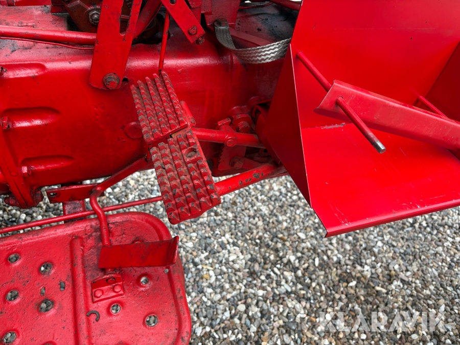 Veteran traktor Volvo BM Krabat 425
