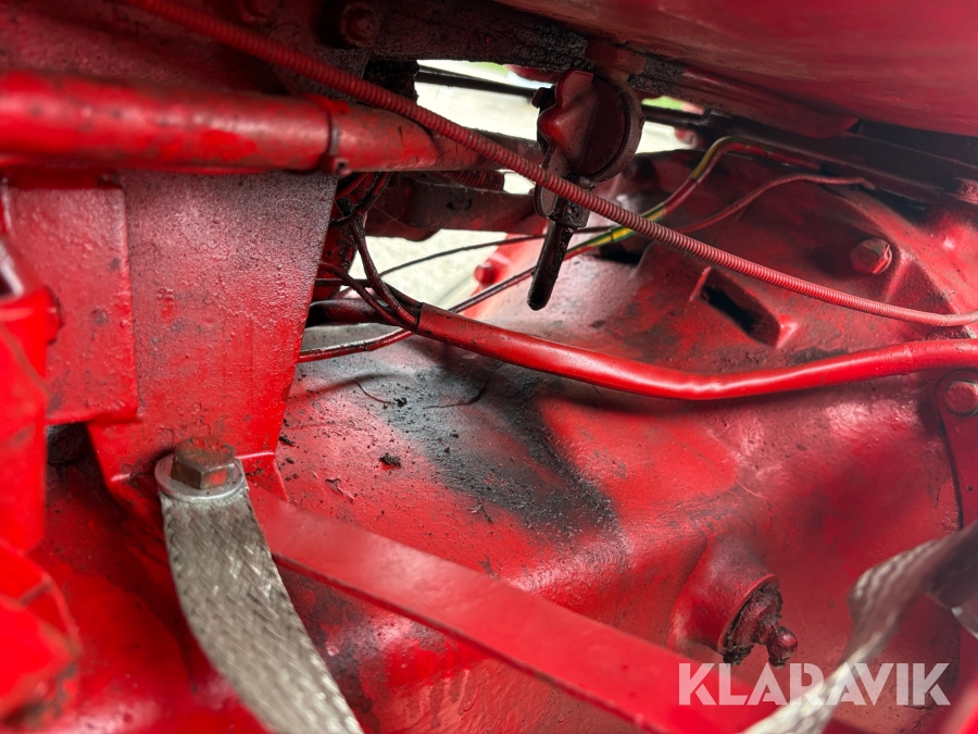 Veteran traktor Volvo BM Krabat 425