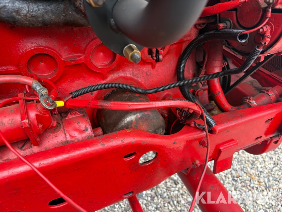 Veteran traktor Volvo BM Krabat 425