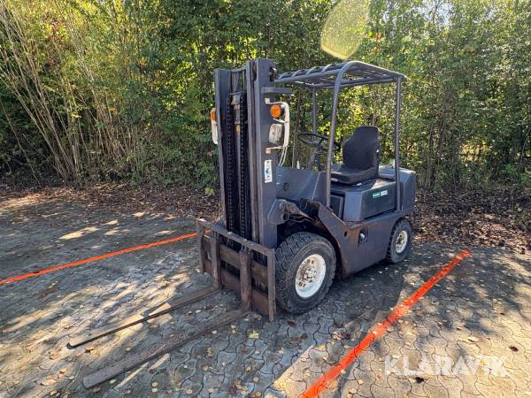 Truck TCM FD25Z3