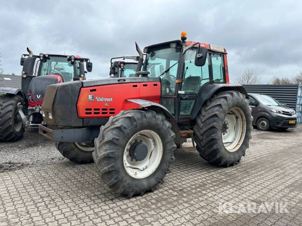 Traktor Valmet 8450