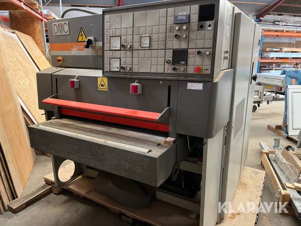 Undersidet Bredbåndspudser DMC Polisand IP 110 RP
