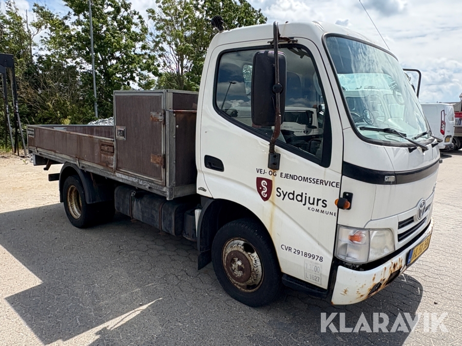 Varebil Toyota Dyna 150 3,0 D-4D S.CAB