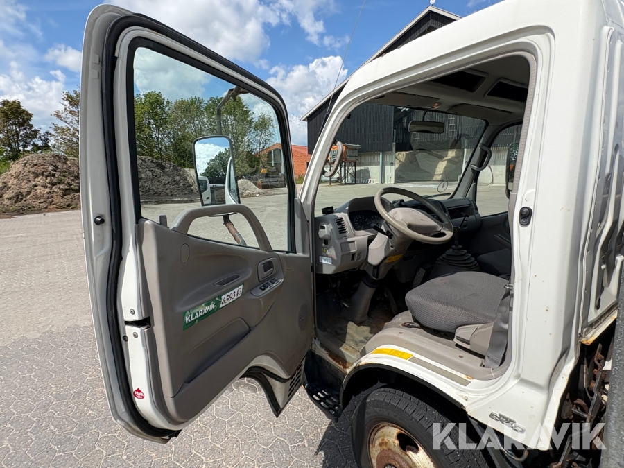 Varebil Toyota Dyna 150 3,0 D-4D S.CAB