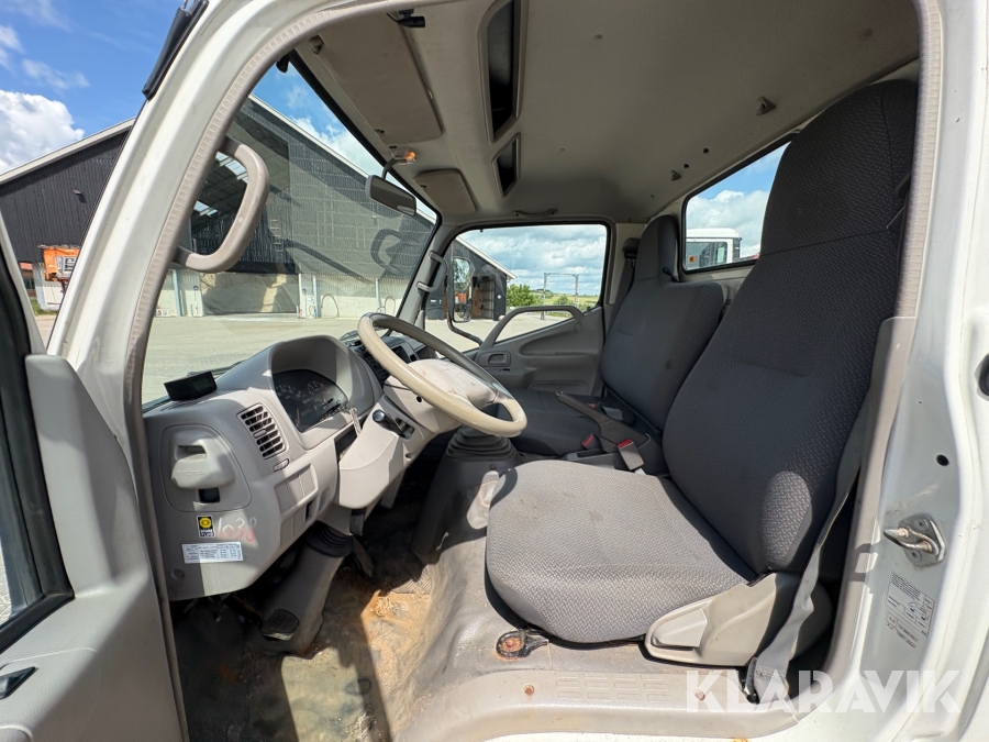 Varebil Toyota Dyna 150 3,0 D-4D S.CAB