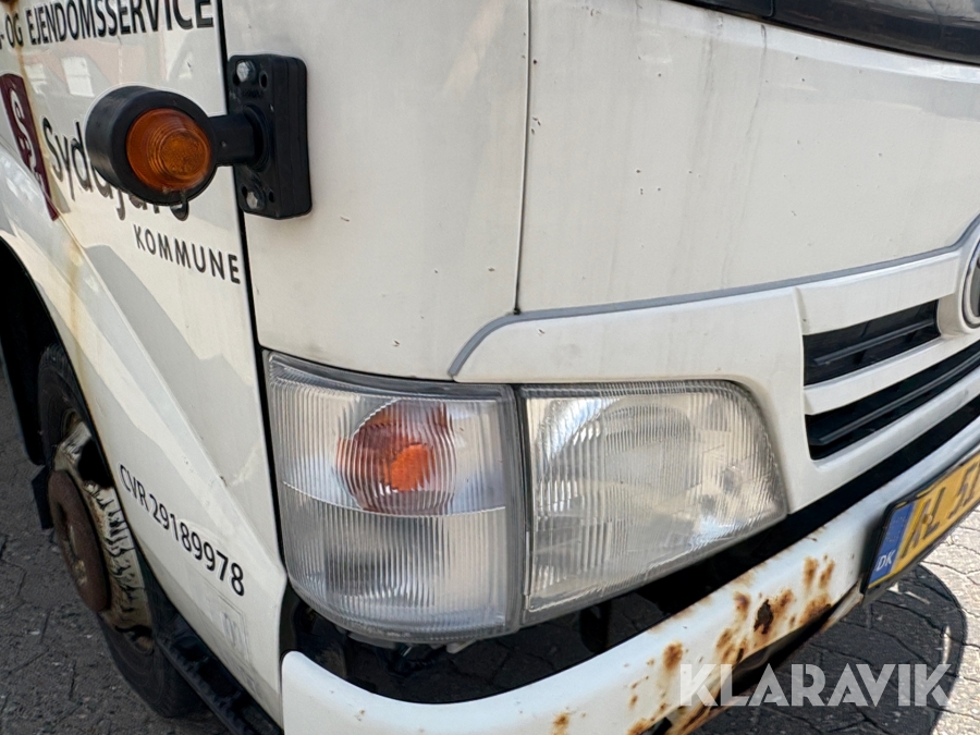 Varebil Toyota Dyna 150 3,0 D-4D S.CAB