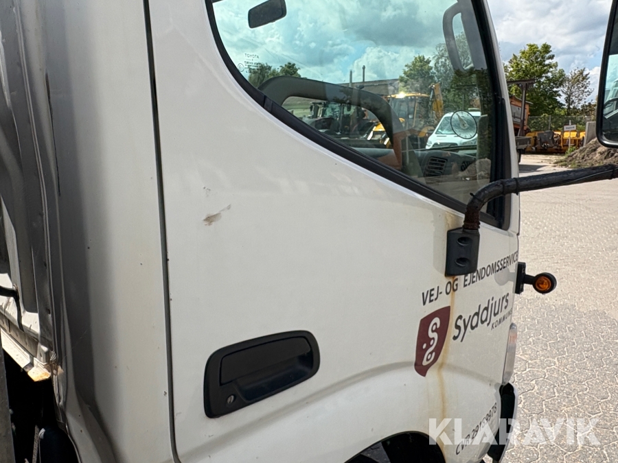 Varebil Toyota Dyna 150 3,0 D-4D S.CAB