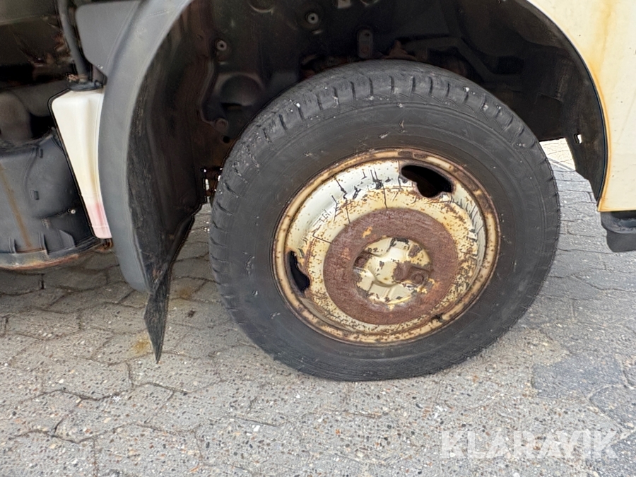 Varebil Toyota Dyna 150 3,0 D-4D S.CAB