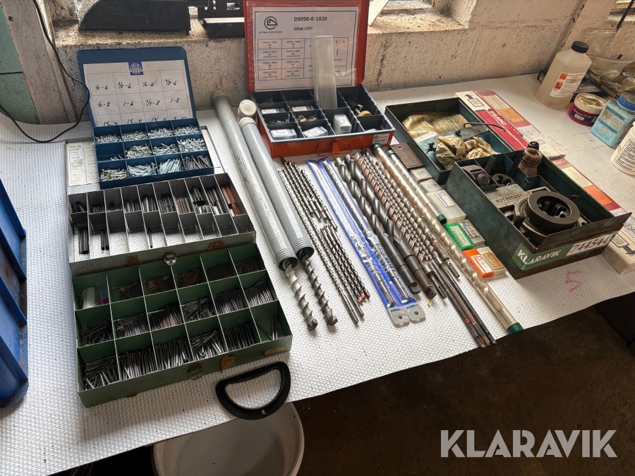 Blandede lot værktøj