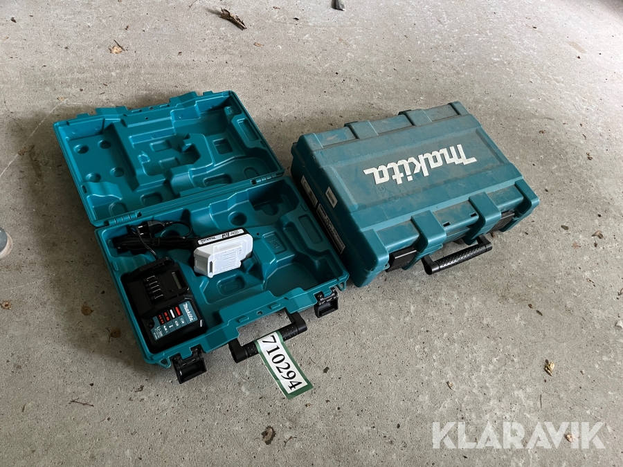 Makita værktøjs kasse med batteri og oplader