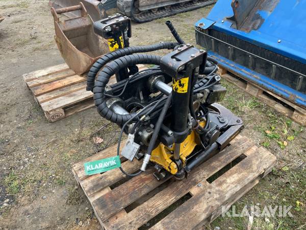 Tiltrotator  Engcon EC209HYDGR10-NEUSSON1012